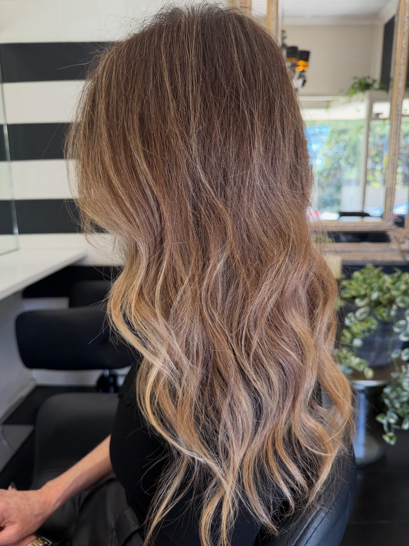 Dimensional bronde — hair by Frizz